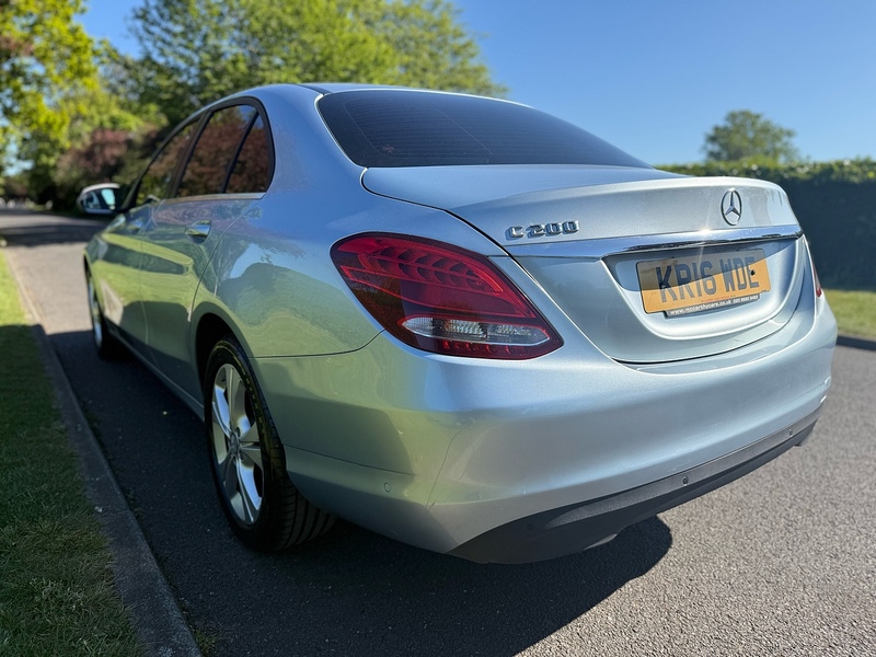 Mercedes-Benz C200 SE Saloon 2.0 Automatic Petrol