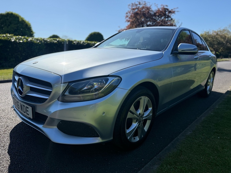 Mercedes-Benz C200 SE Saloon 2.0 Automatic Petrol
