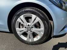 Mercedes-Benz C Class C200 SE 