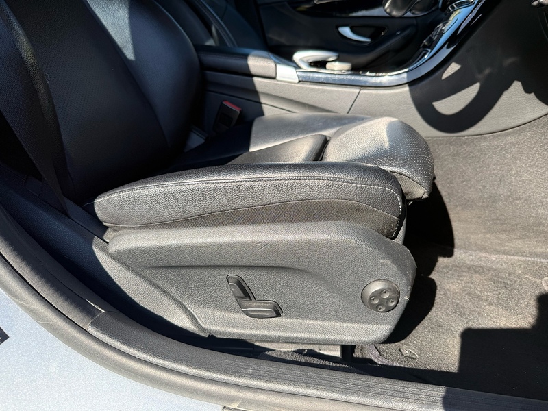 Mercedes-Benz C200 SE Saloon 2.0 Automatic Petrol