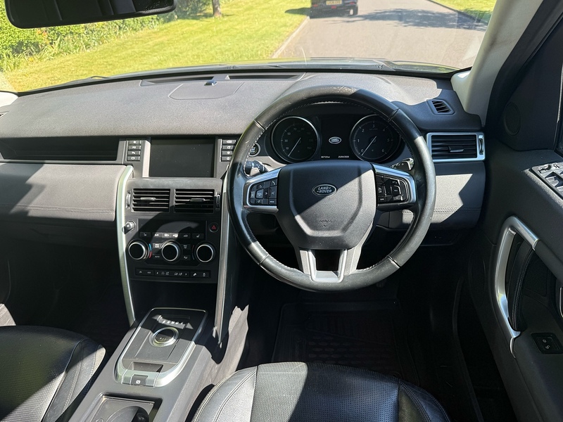Land Rover TD4 HSE SUV 2.0 Automatic Diesel