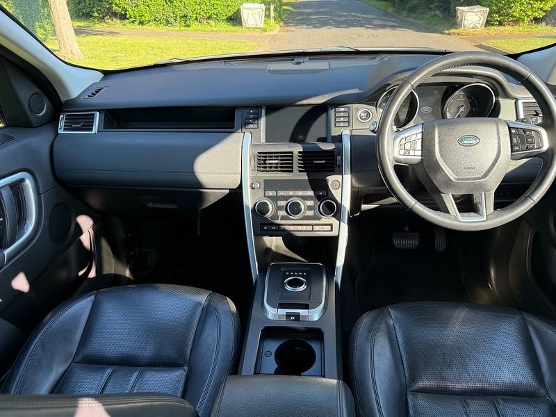Land Rover TD4 HSE SUV 2.0 Automatic Diesel