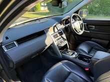 Land Rover Discovery Sport TD4 HSE 
