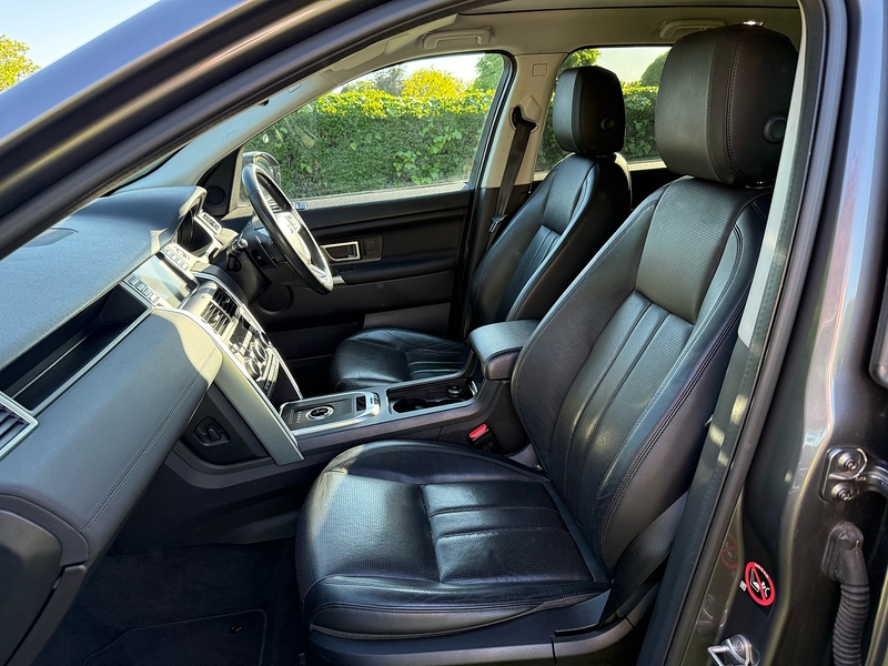 Land Rover TD4 HSE SUV 2.0 Automatic Diesel