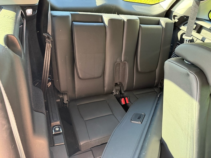 Land Rover TD4 HSE SUV 2.0 Automatic Diesel