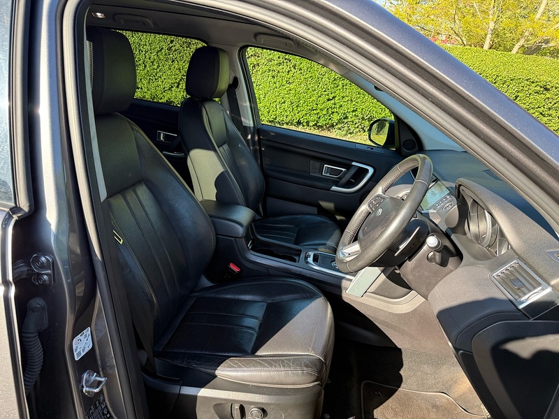 Land Rover TD4 HSE SUV 2.0 Automatic Diesel