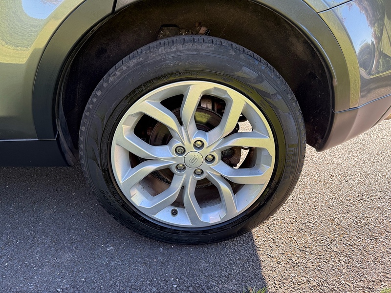 Land Rover TD4 HSE SUV 2.0 Automatic Diesel