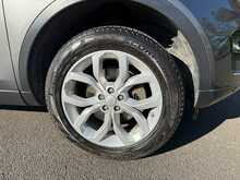 Land Rover Discovery Sport TD4 HSE 