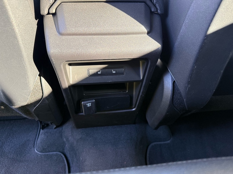Land Rover TD4 HSE SUV 2.0 Automatic Diesel