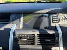 Land Rover Discovery Sport TD4 HSE 