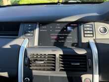 Land Rover Discovery Sport TD4 HSE 