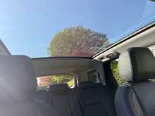 Land Rover Discovery Sport TD4 HSE 