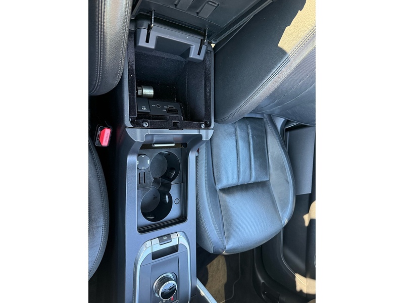 Land Rover TD4 HSE SUV 2.0 Automatic Diesel
