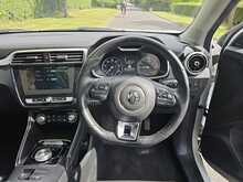 MG MG ZS Exclusive 