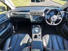 MG MG5 Exclusive 
