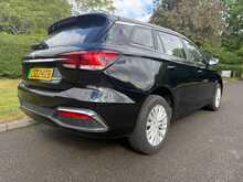 MG MG5 Excite Long Range 