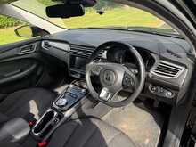 MG MG5 Excite Long Range 