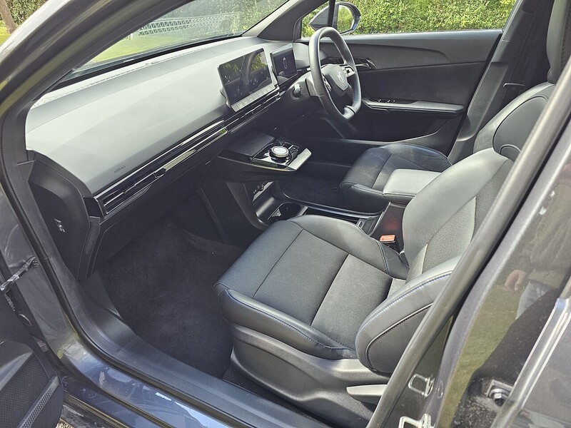 MG Trophy Long Range Hatchback 0.0 Automatic Electric