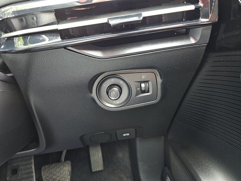 MG Trophy Long Range Hatchback 0.0 Automatic Electric