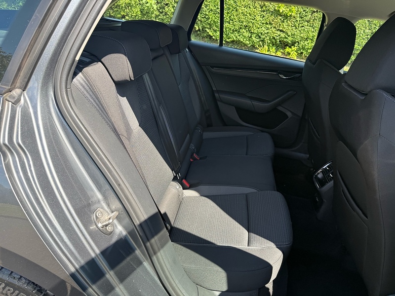 Skoda TSI e-TEC MHEV SE Estate 1.0 Automatic Petrol Hybrid