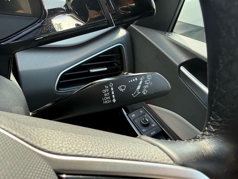Volkswagen Pro Performance Business Hatchback 0.0 Automatic Electric