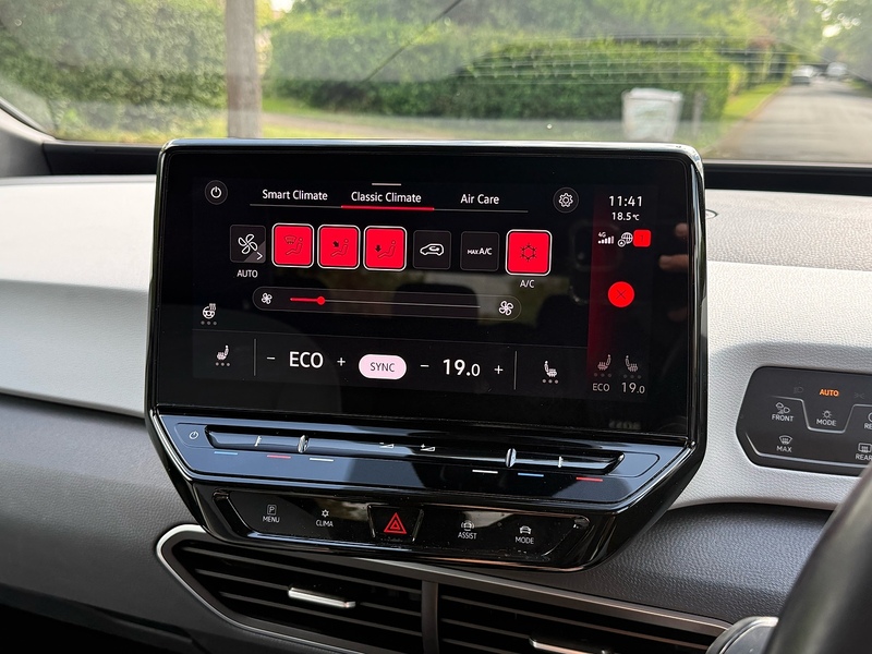 Volkswagen Pro Performance Business Hatchback 0.0 Automatic Electric