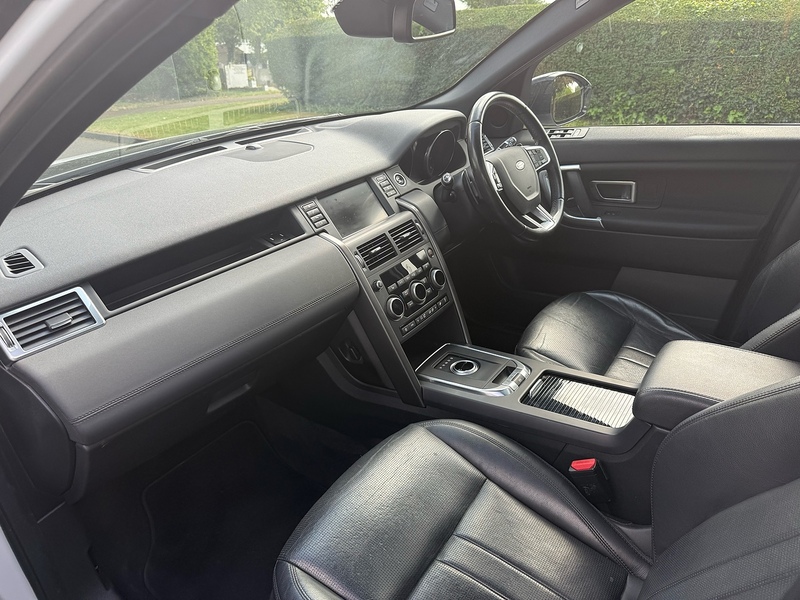 Land Rover TD4 Landmark SUV 2.0 Automatic Diesel