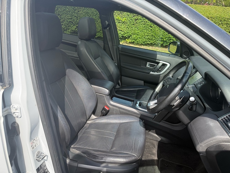 Land Rover TD4 Landmark SUV 2.0 Automatic Diesel