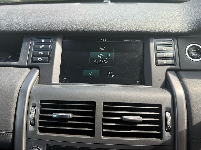 Land Rover TD4 Landmark SUV 2.0 Automatic Diesel