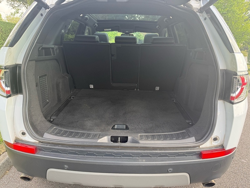 Land Rover TD4 Landmark SUV 2.0 Automatic Diesel