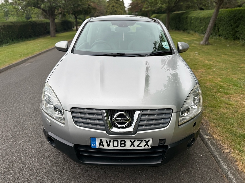 Nissan 2.0 Tekna Hatchback 5dr Petrol CVT 4WD (Nav) (198 g/km, 139 bhp)