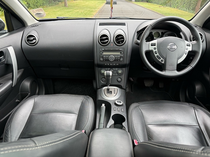 Nissan 2.0 Tekna Hatchback 5dr Petrol CVT 4WD (Nav) (198 g/km, 139 bhp)