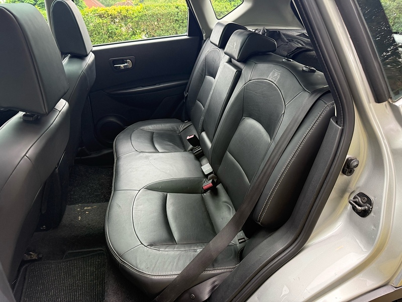 Nissan 2.0 Tekna Hatchback 5dr Petrol CVT 4WD (Nav) (198 g/km, 139 bhp)