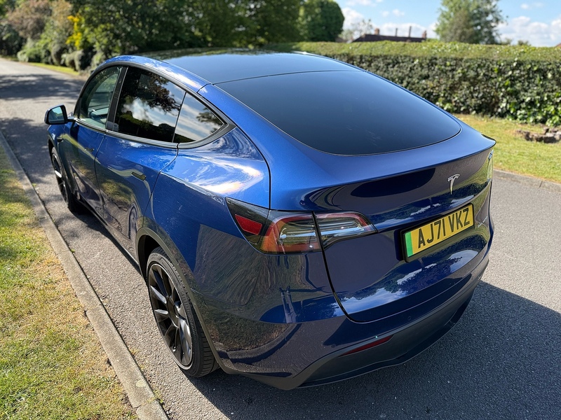 Tesla Long Range SUV 0.0 Automatic Electric