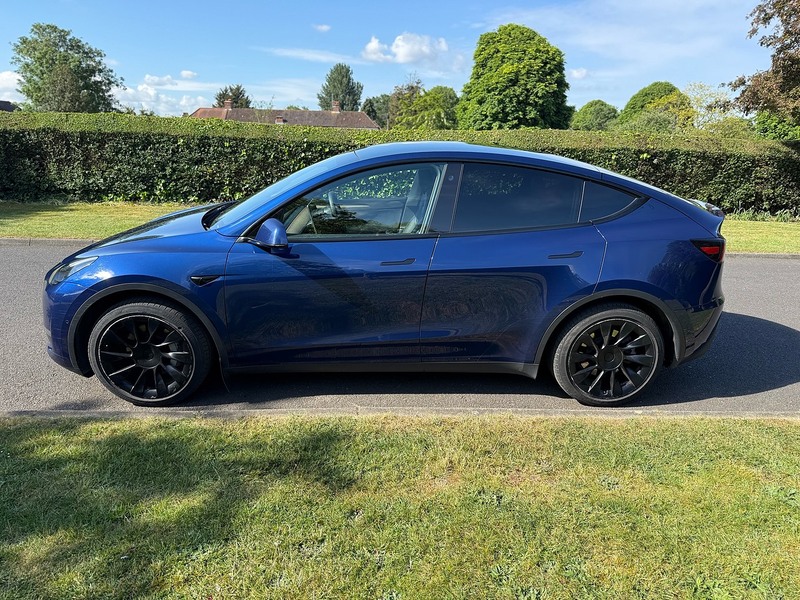 Tesla Long Range SUV 0.0 Automatic Electric