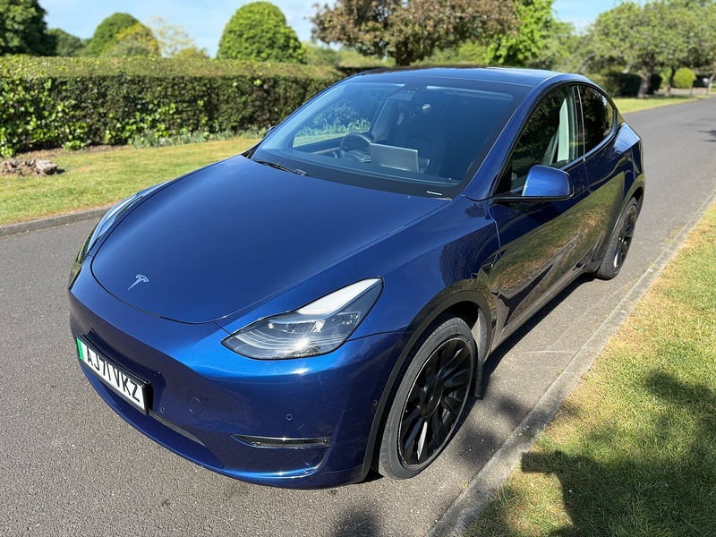 Tesla Long Range SUV 0.0 Automatic Electric
