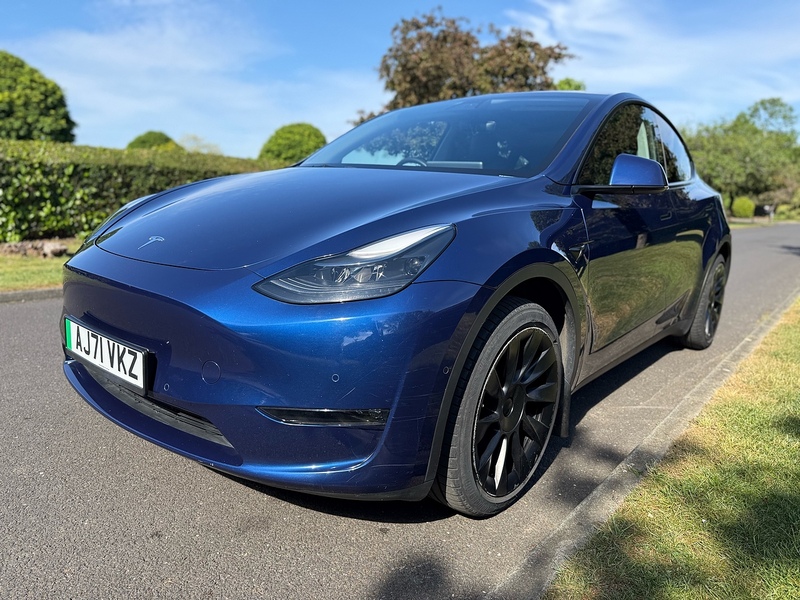 Tesla Long Range SUV 0.0 Automatic Electric