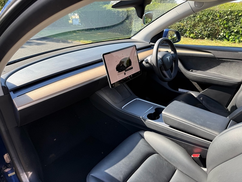 Tesla Long Range SUV 0.0 Automatic Electric