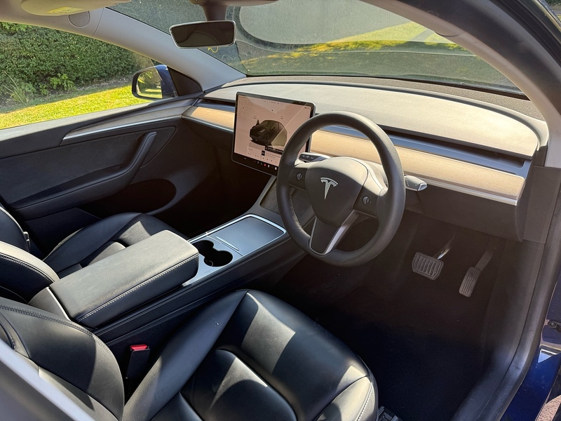 Tesla Long Range SUV 0.0 Automatic Electric