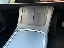 Tesla Model Y Long Range 