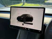 Tesla Model Y Long Range 
