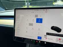 Tesla Model Y Long Range 