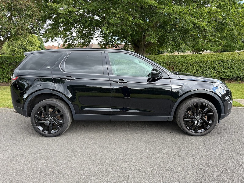 Land Rover TD4 HSE SUV 2.0 Manual Diesel