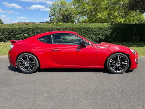 Boxer D-4S Coupe 2.0 Manual Petrol