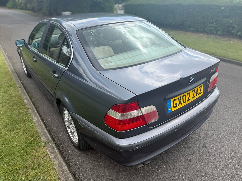 BMW 2.2 320i SE Saloon 4dr Petrol Automatic (226 g/km, 170 bhp)
