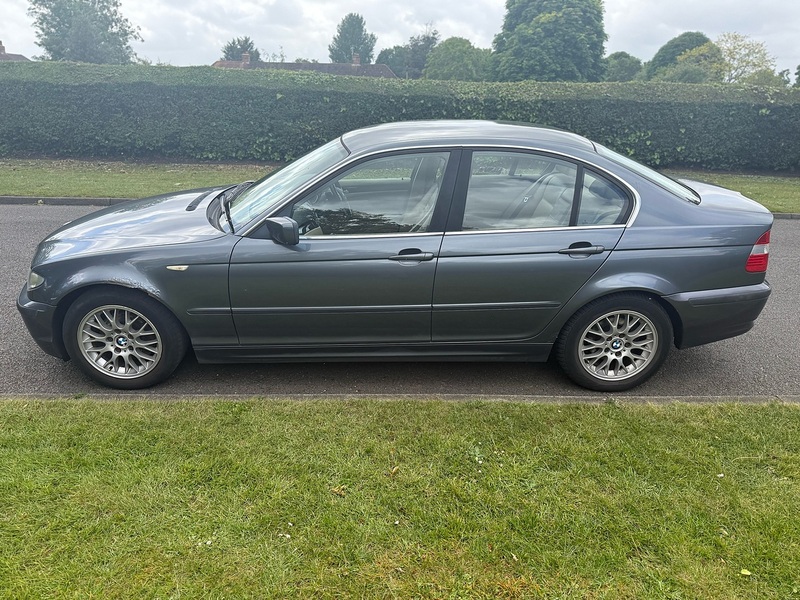 BMW 2.2 320i SE Saloon 4dr Petrol Automatic (226 g/km, 170 bhp)