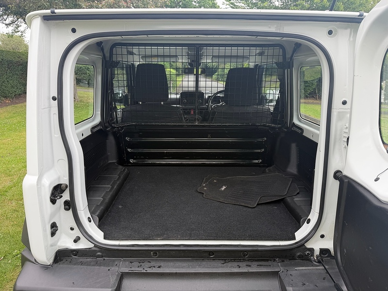 Suzuki SUV 1.5 Manual Petrol