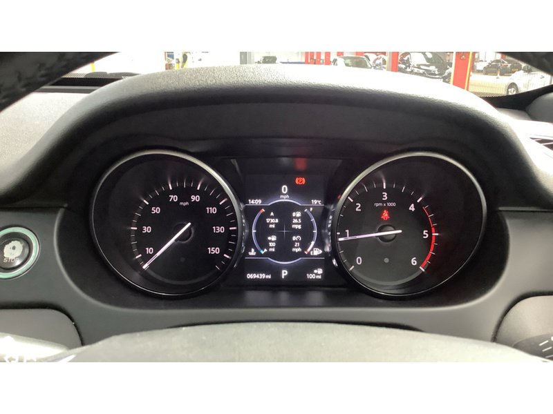 Land Rover TD4 HSE Black SUV 2.0 Automatic Diesel