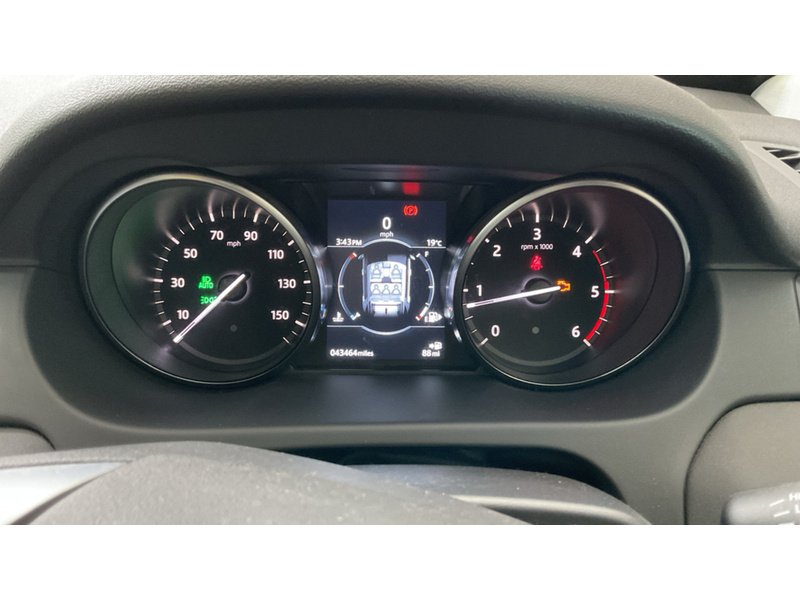 Land Rover eD4 HSE SUV 2.0 Manual Diesel