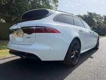 Jaguar XF i R-Sport 